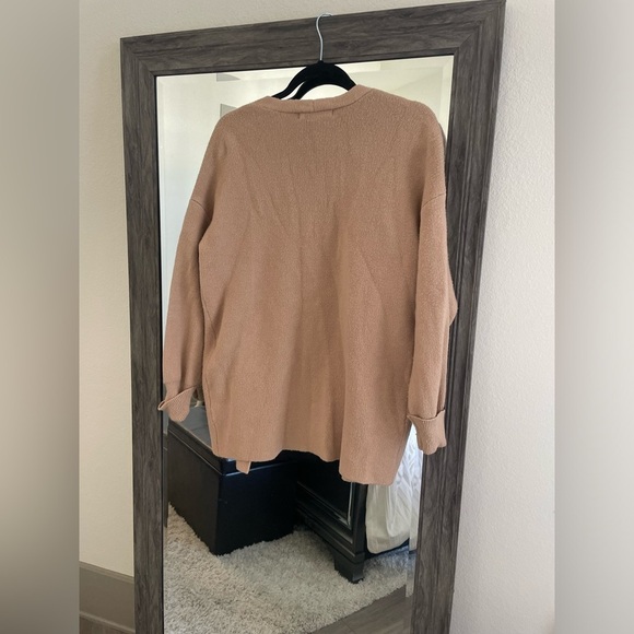 Zesica warm cream cardigan with pockets - Picture 3 of 3